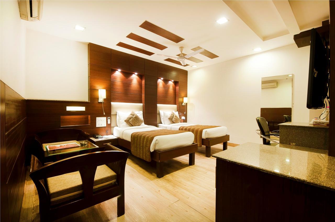 Hotel Amaltas International - Delhi-16 Nowe Delhi Zewnętrze zdjęcie