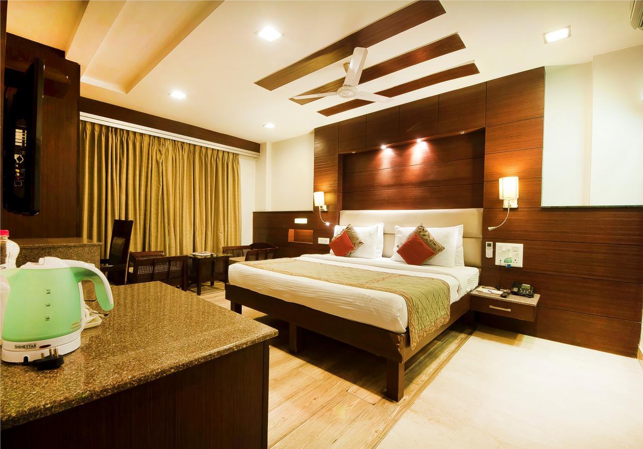 Hotel Amaltas International - Delhi-16 Nowe Delhi Zewnętrze zdjęcie