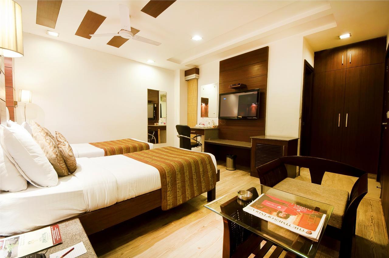 Hotel Amaltas International - Delhi-16 Nowe Delhi Zewnętrze zdjęcie
