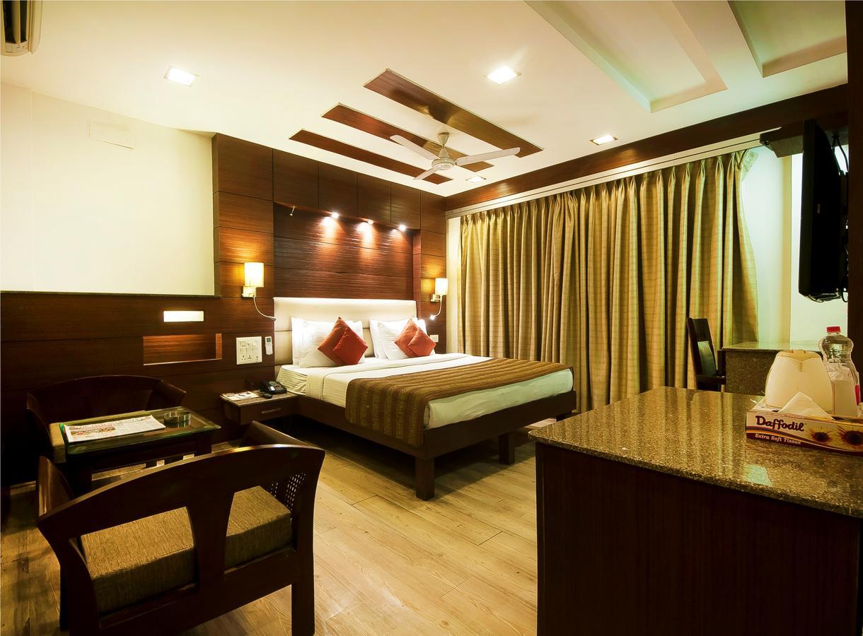 Hotel Amaltas International - Delhi-16 Nowe Delhi Zewnętrze zdjęcie