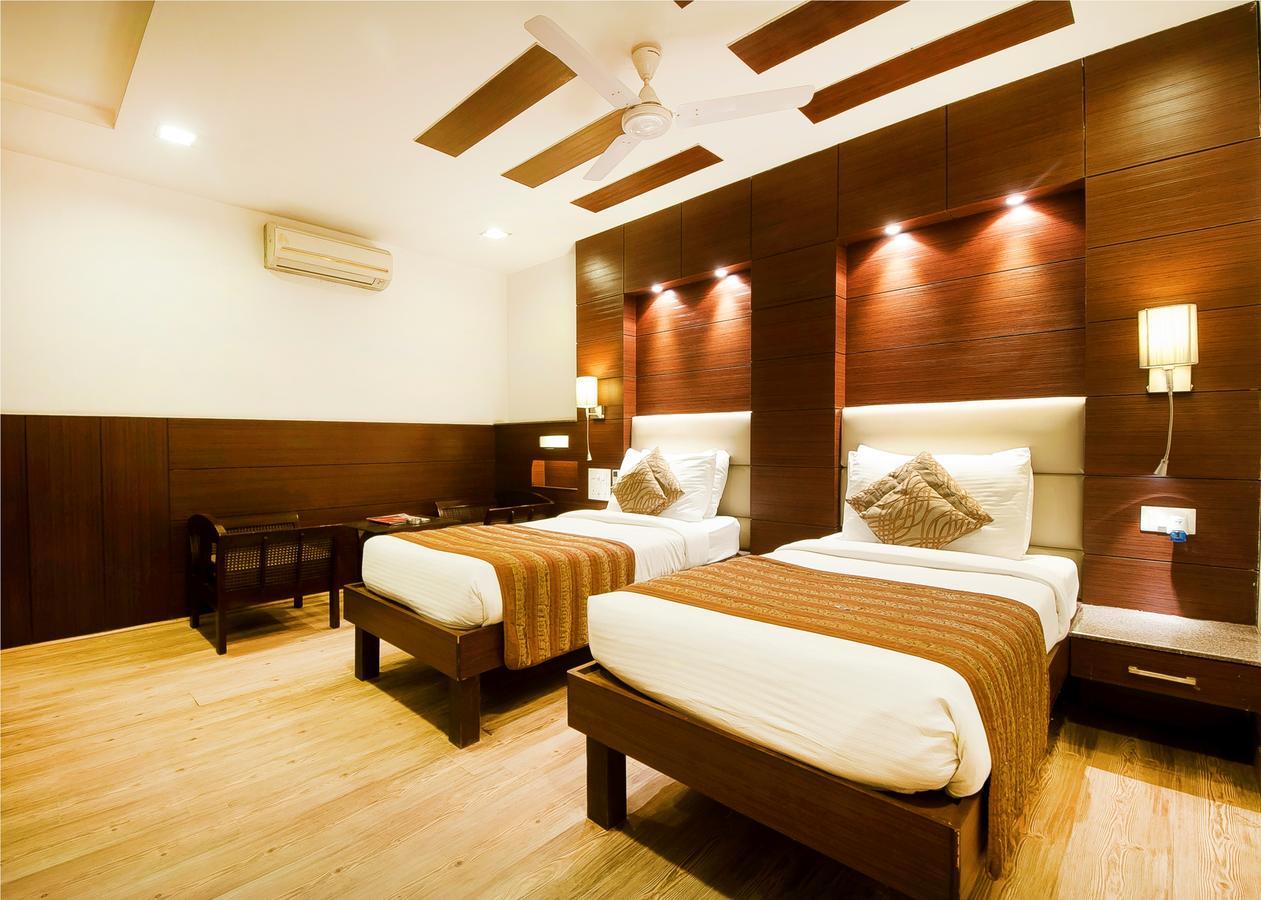 Hotel Amaltas International - Delhi-16 Nowe Delhi Zewnętrze zdjęcie