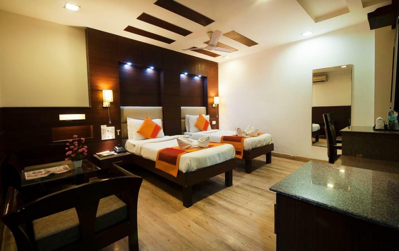 Hotel Amaltas International - Delhi-16 Nowe Delhi Zewnętrze zdjęcie