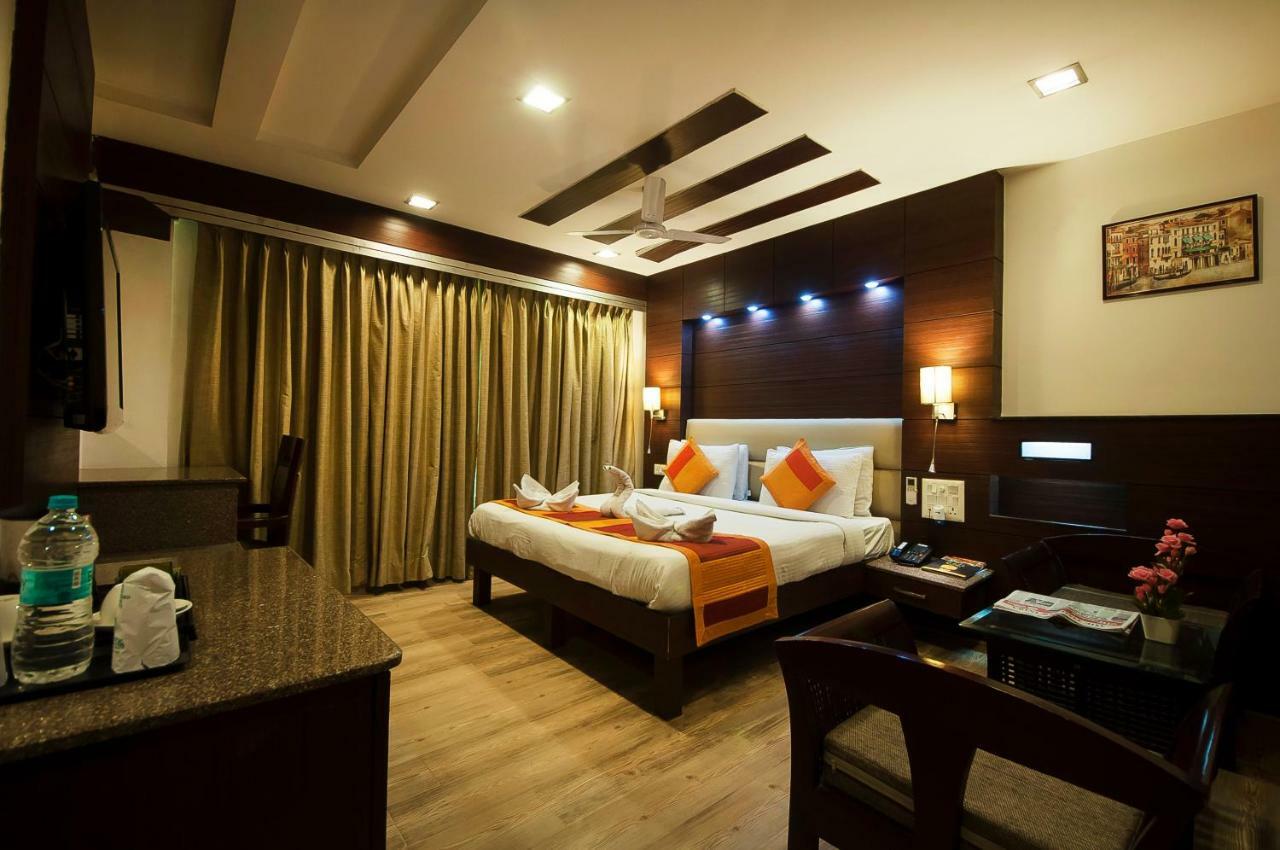 Hotel Amaltas International - Delhi-16 Nowe Delhi Zewnętrze zdjęcie
