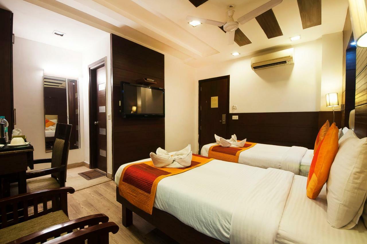 Hotel Amaltas International - Delhi-16 Nowe Delhi Zewnętrze zdjęcie